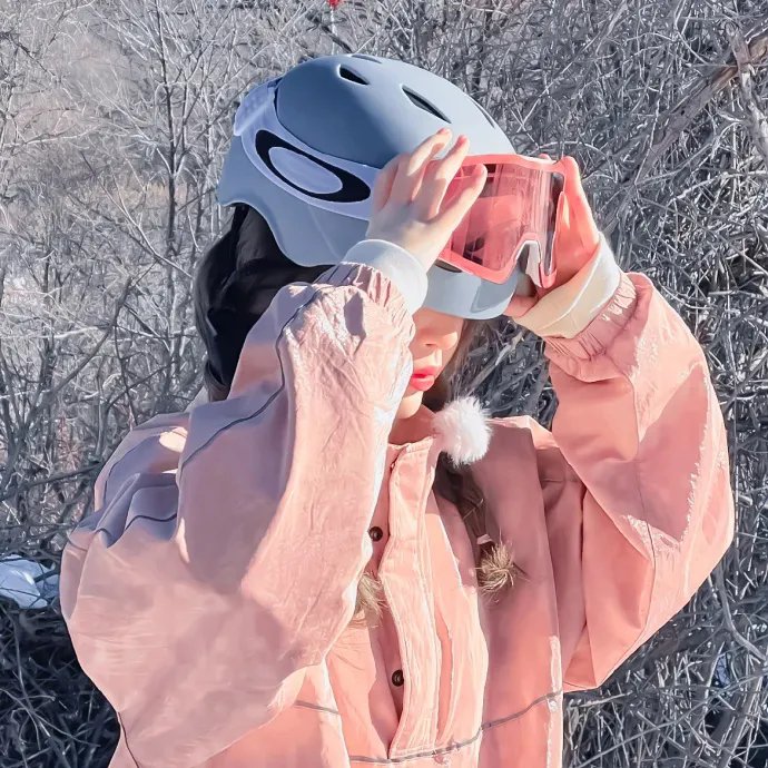 恋爱麻烦，但是甜
